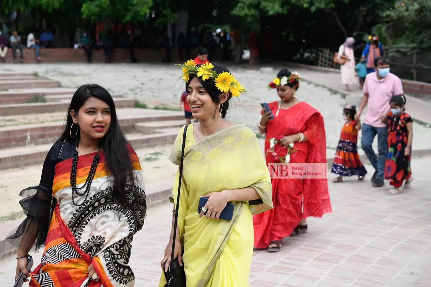 রবীন্দ্রসরোবরে বৈশাখী সরবতা