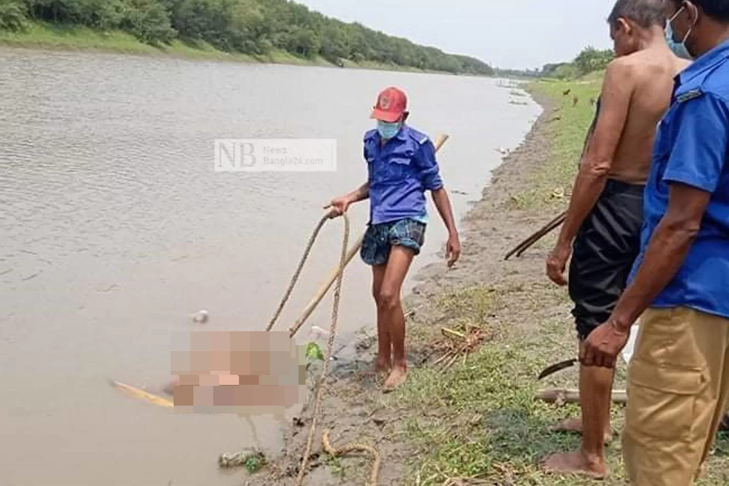 কপোতাক্ষ নদে ভাসছিল যুবকের মরদেহ