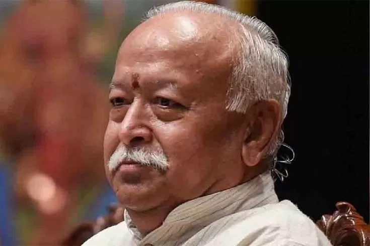 হাতে-লাঠি-রেখে-অহিংস-হবেন-আরএসএস-প্রধান