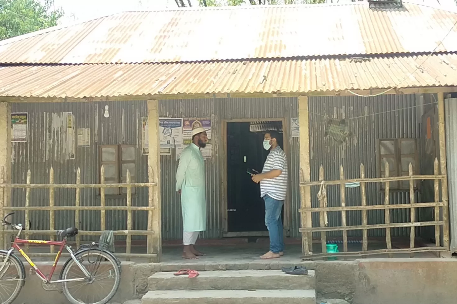 কন্যাশিশু নেয়ার বিরোধে হত্যা, সেই মসজিদ এখন খাঁখাঁ