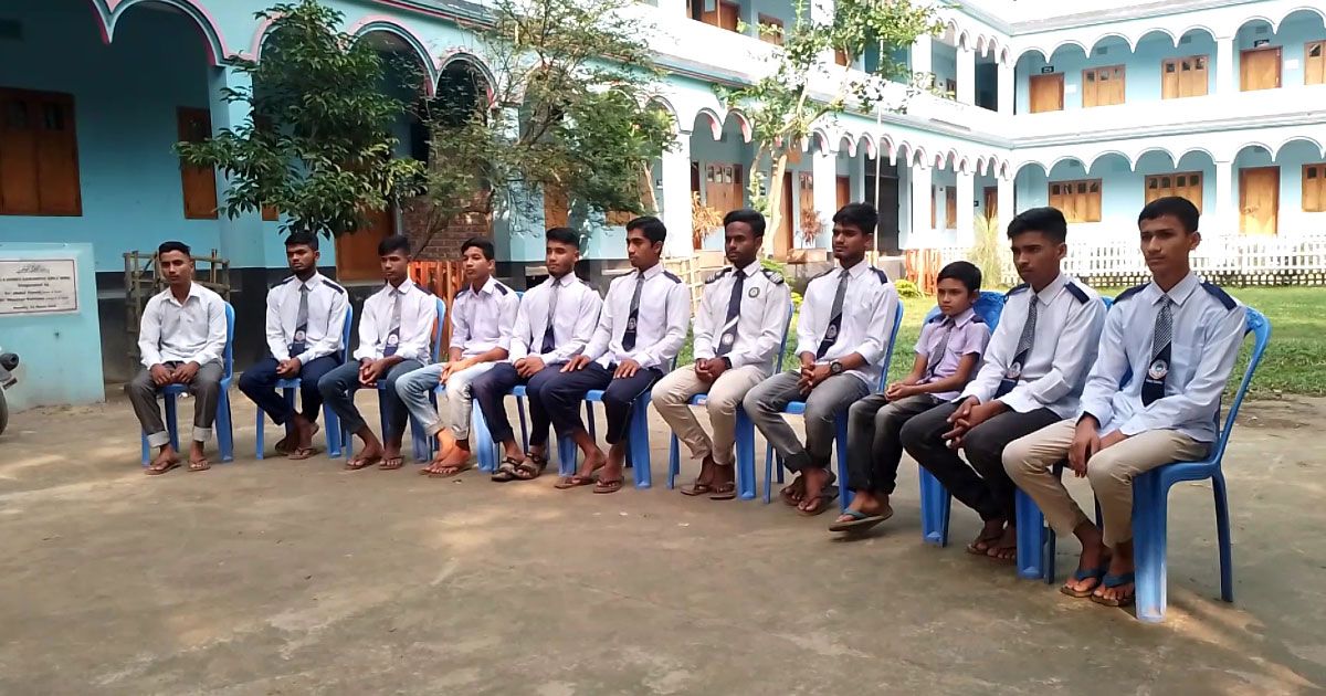 রানা প্লাজা ট্র্যাজেডি: তারা বেড়ে উঠছে অরকা হোমসে 