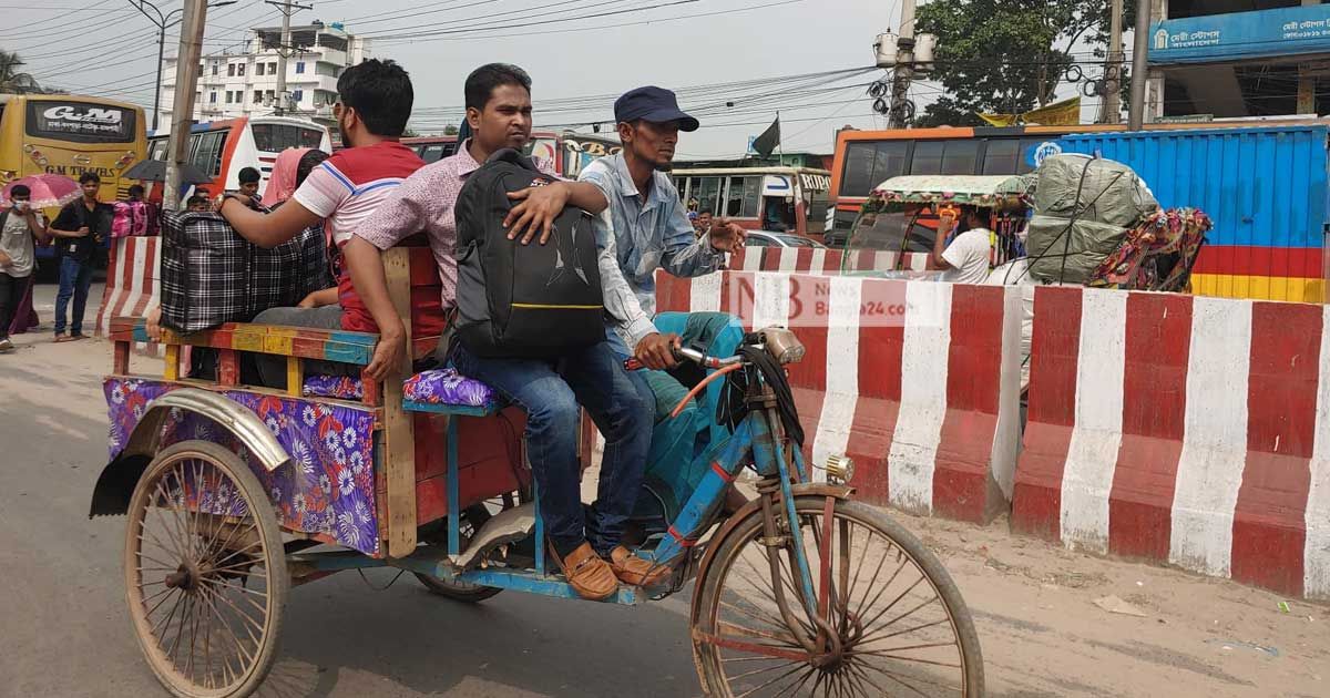 পোশাকশ্রমিকদের-ঈদযাত্রা-সাভারে-সড়কে-চাপ