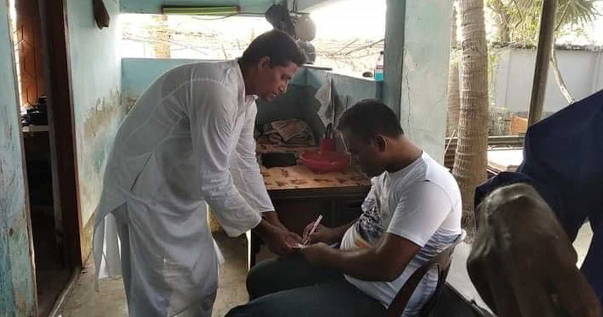 নারীদের মার খেয়ে জরিমানাও গুনলেন চিকিৎসক