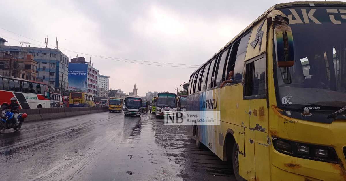 ভিড় নেই গাবতলীর কাউন্টারে