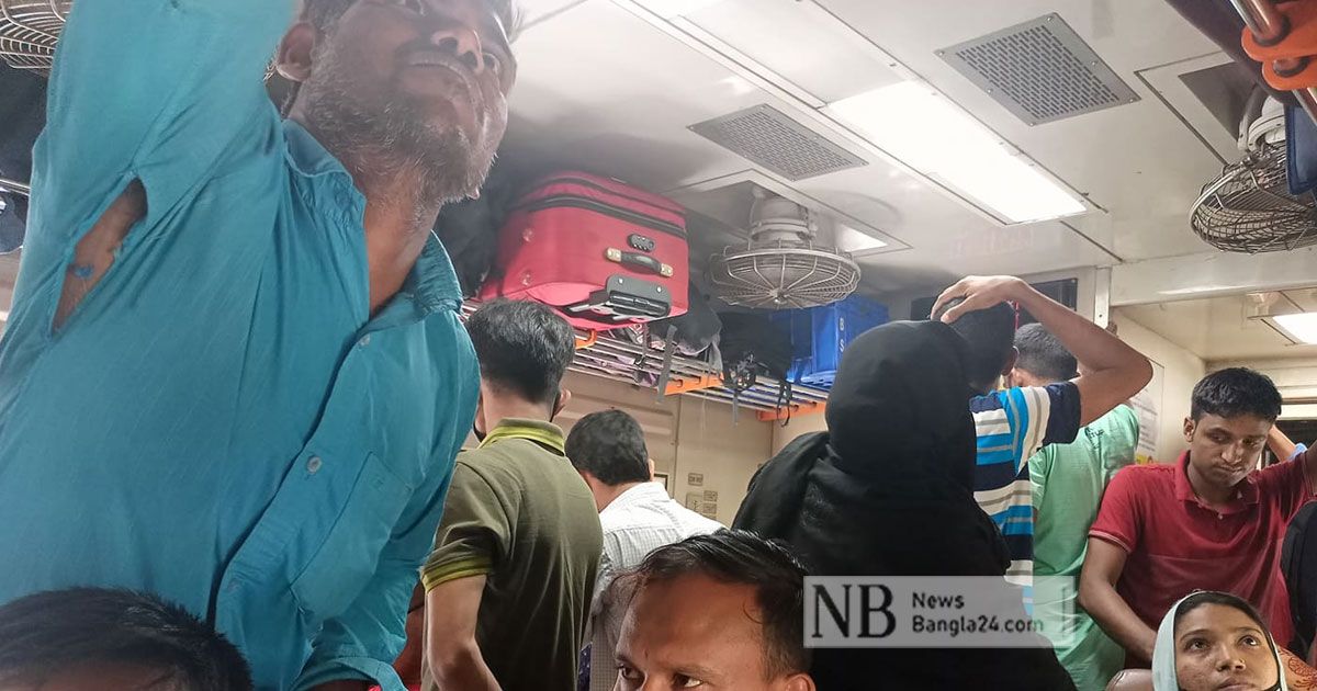 ‘দাঁড়িয়ে গেলেও বাড়িতে যেতেই হবে’