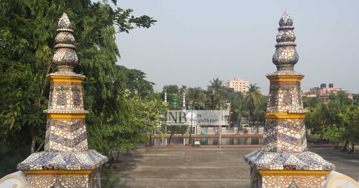 যে ঈদগাহে মিশে আছে শহীদের রক্ত