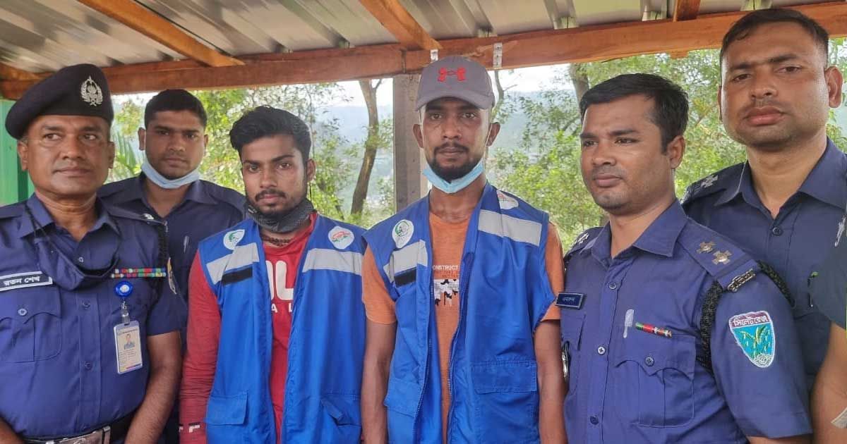 জাফলংয়ে পর্যটকদের মারধর, আটক ৫