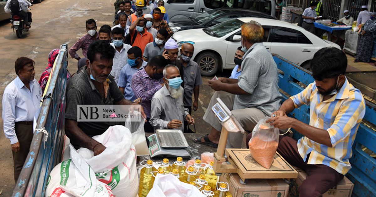 আবারও ফ্যামিলি কার্ডে পণ্য বিক্রির চিন্তা