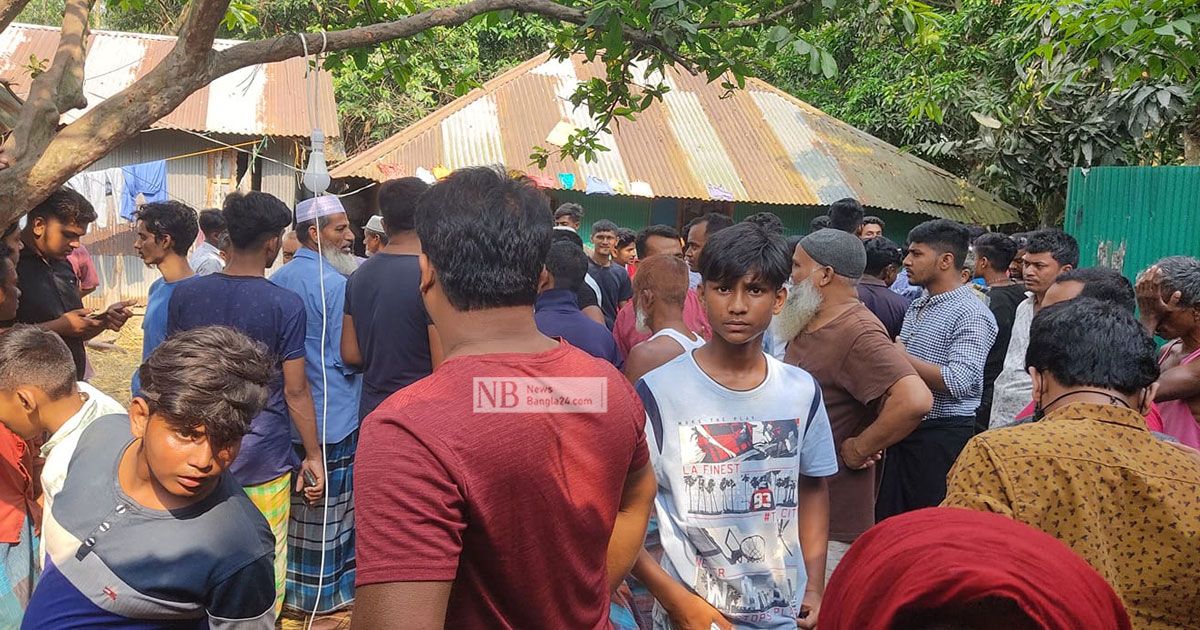 জমি দখল নিয়ে যুবককে কুপিয়ে হত্যা