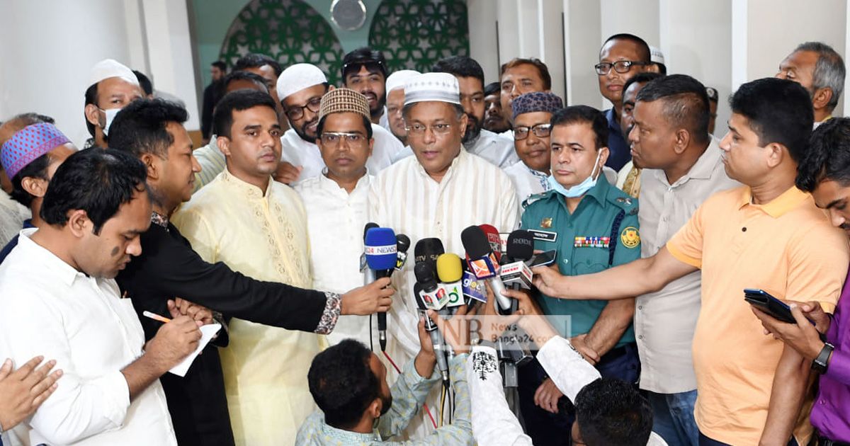 আমরা বিএনপিকে বাঁচাতে চাই: তথ্যমন্ত্রী