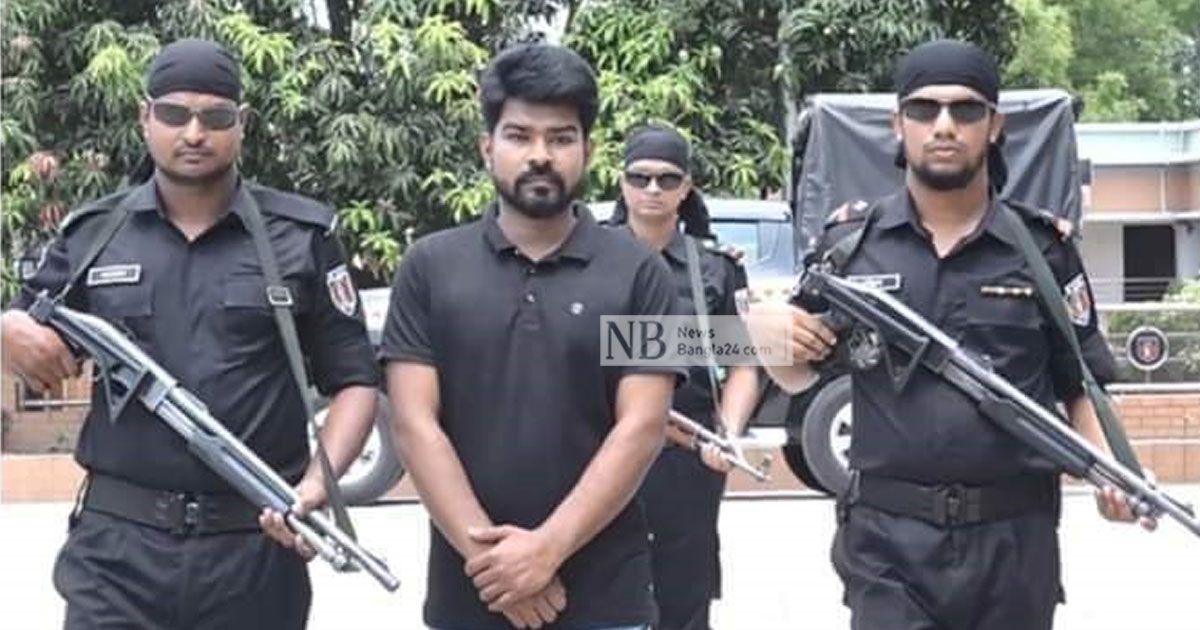 পিস্তল হাতে ভাইরাল সেই ছাত্রলীগ নেতা গ্রেপ্তার