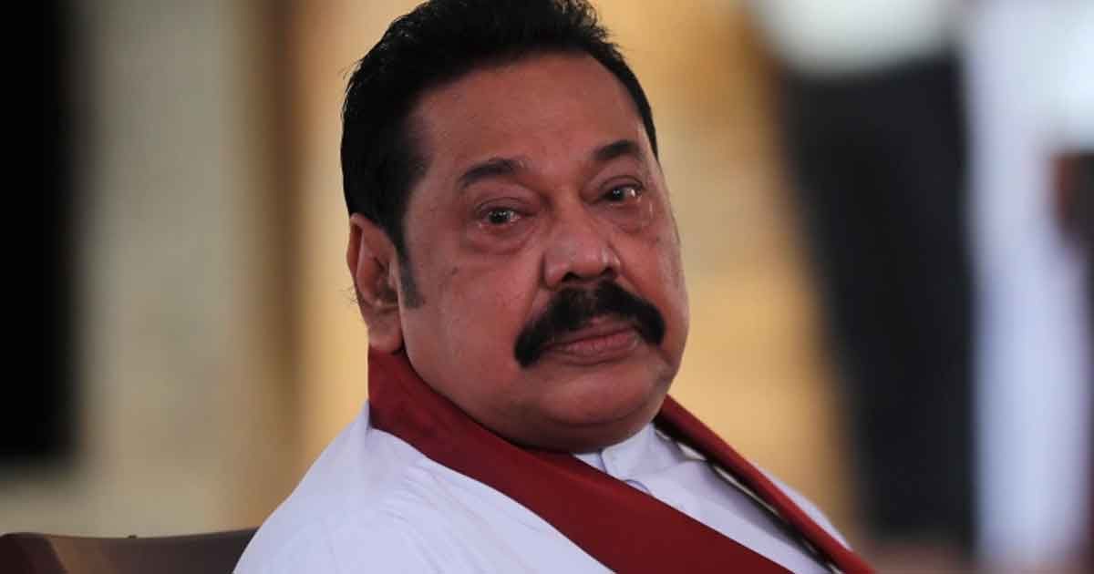 রাজাপাকসের পৈতৃক বাড়িতে বিক্ষোভকারীদের আগুন