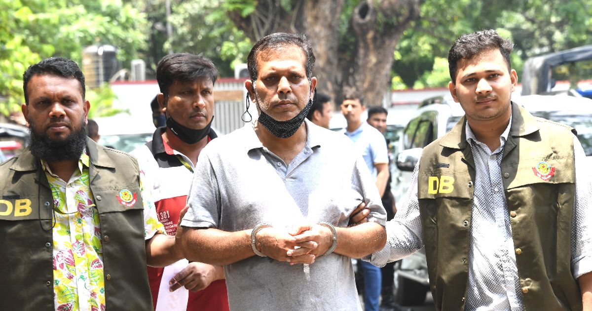 এয়ার টিকিট বিক্রির প্রতারক চক্র, হোতা গ্রেপ্তার