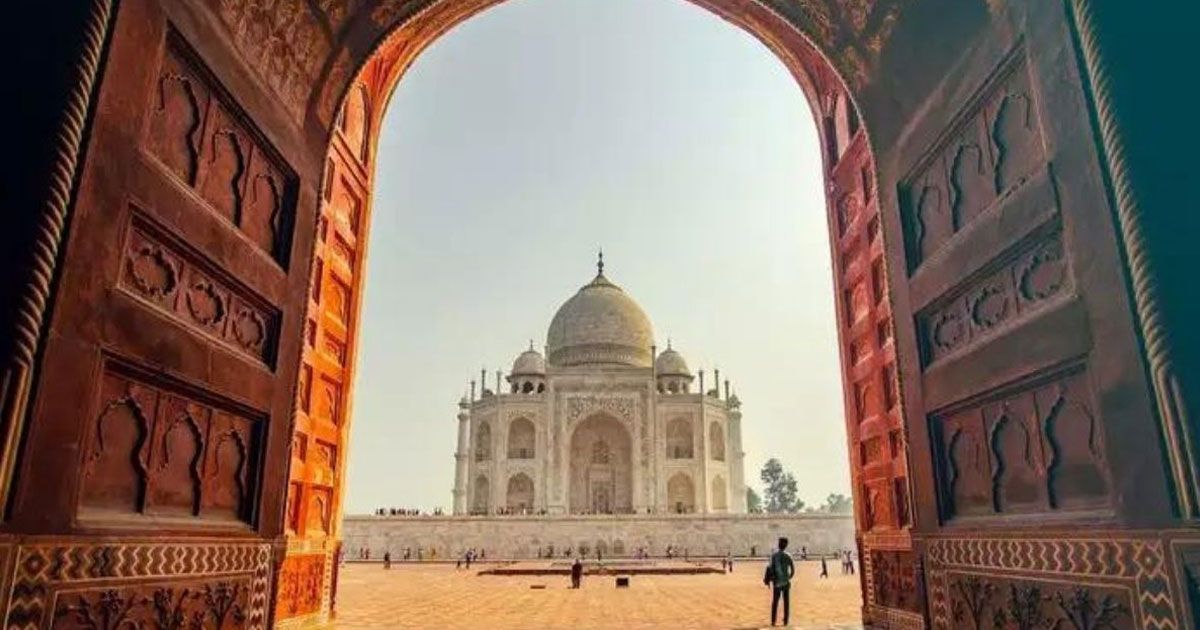 তাজমহলের বন্ধ দরজা খোলার আবেদন খারিজ