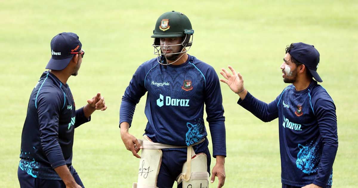 চট্টগ্রাম টেস্টে খেলছেন সাকিব