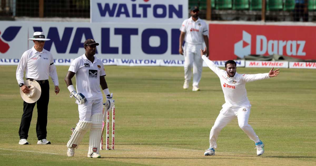 লঙ্কানদের-চার-নম্বর-উইকেট-তুলে-নিলেন-সাকিব-