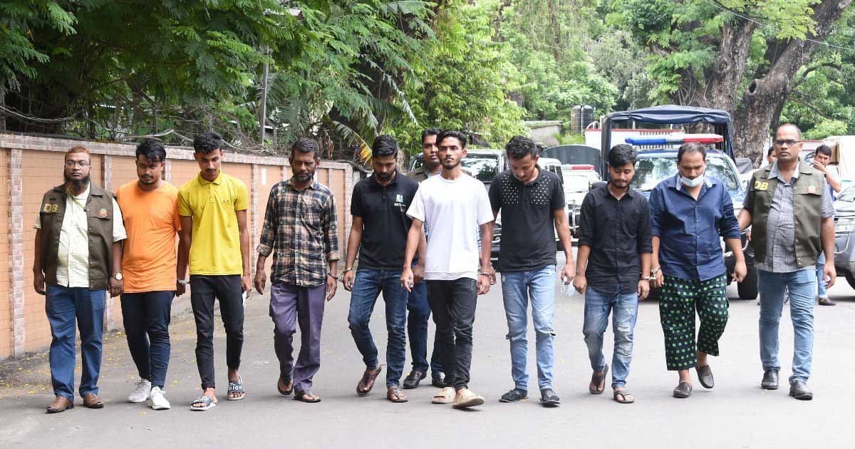 চোরাই ফোন বিক্রি করলে গ্রেপ্তার: ডিবি
