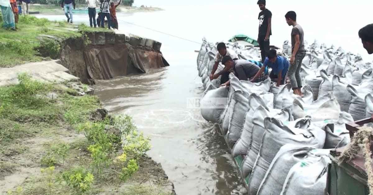 যমুনার বাম তীর সংরক্ষণ প্রকল্পের বাঁধে ধস