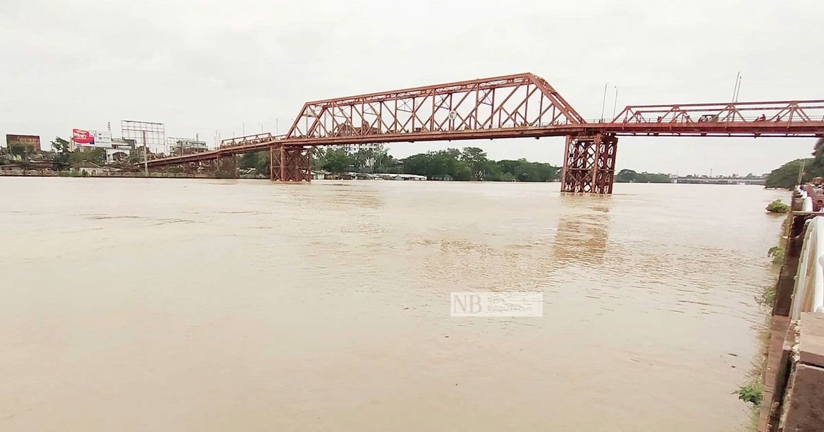 ফের বাড়ছে সুরমার পানি