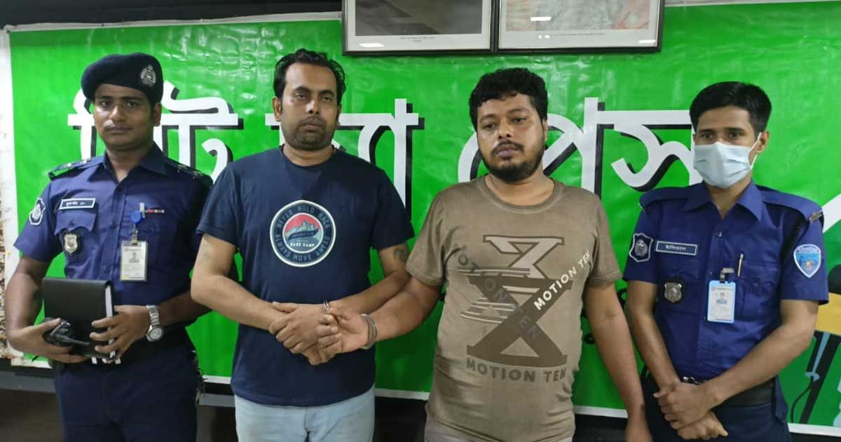 ডিবি পরিচয়ে ৮০ ভরি সোনা লুট