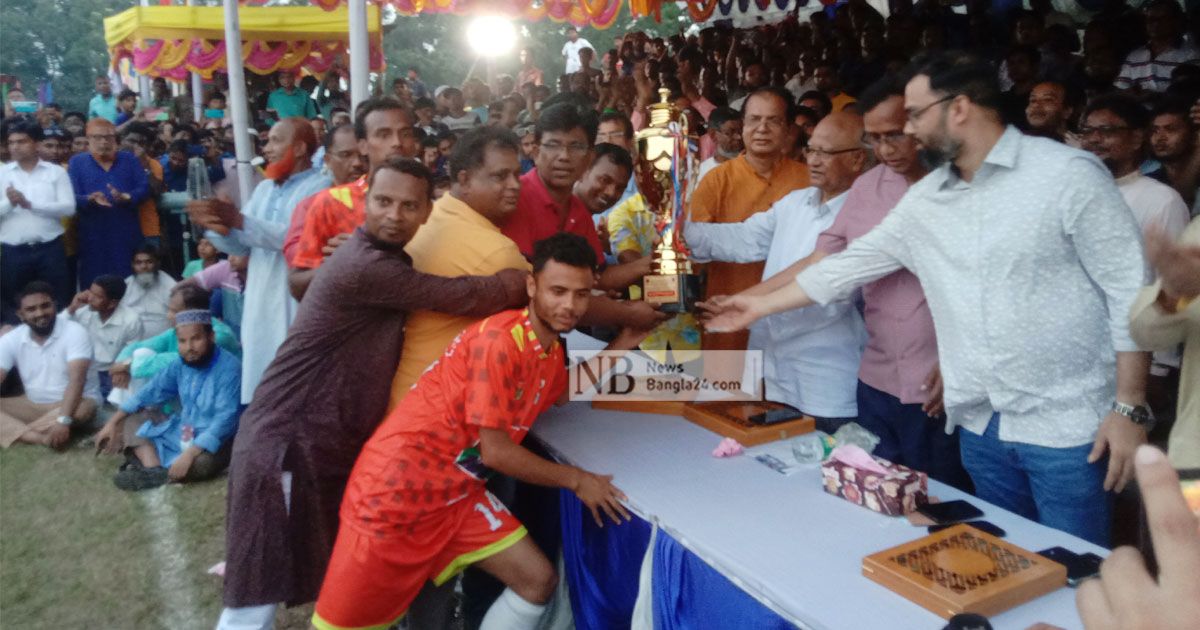 বিএনপির ফুটবল টুর্নামেন্টে সেরা লালমনিরহাট