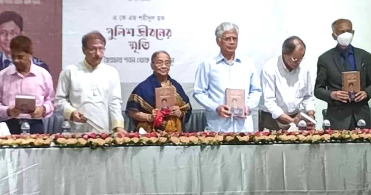‘ক্ষমতাসীনরা পুলিশকে তাদের সম্পদ মনে করে’