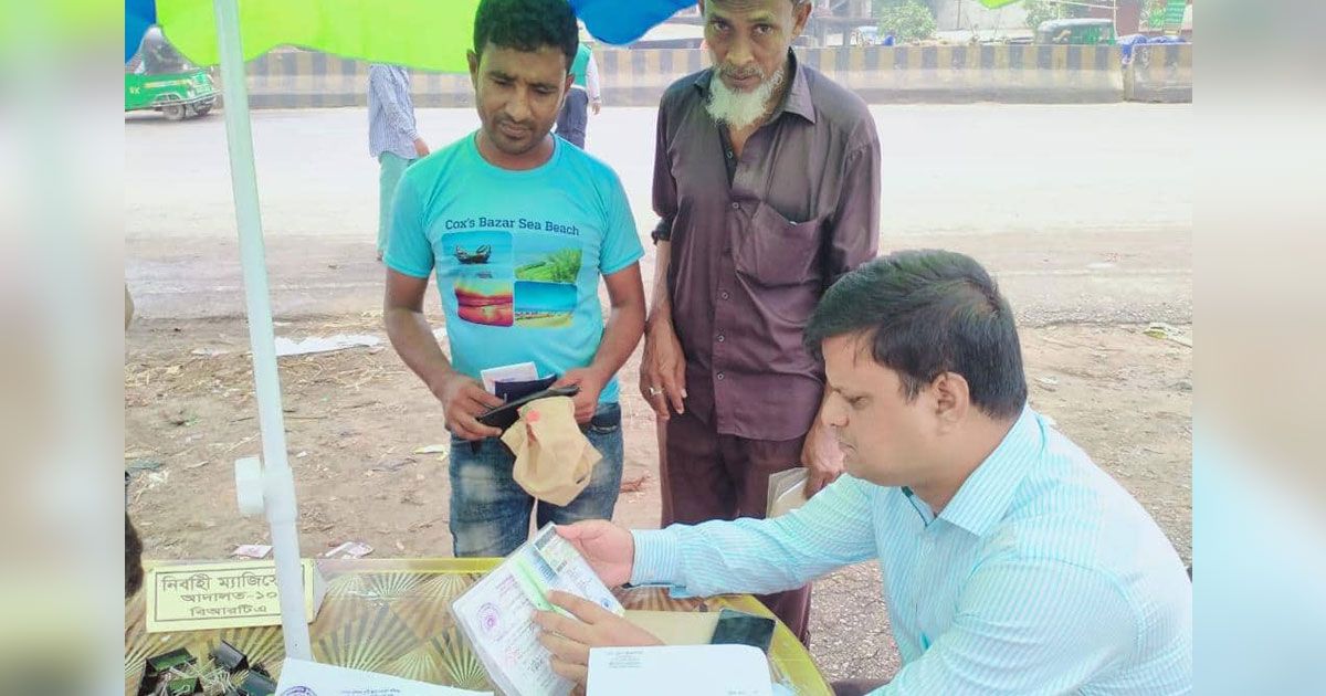 অভিযানে রুট পারমিটহীন বাস ডাম্পিং