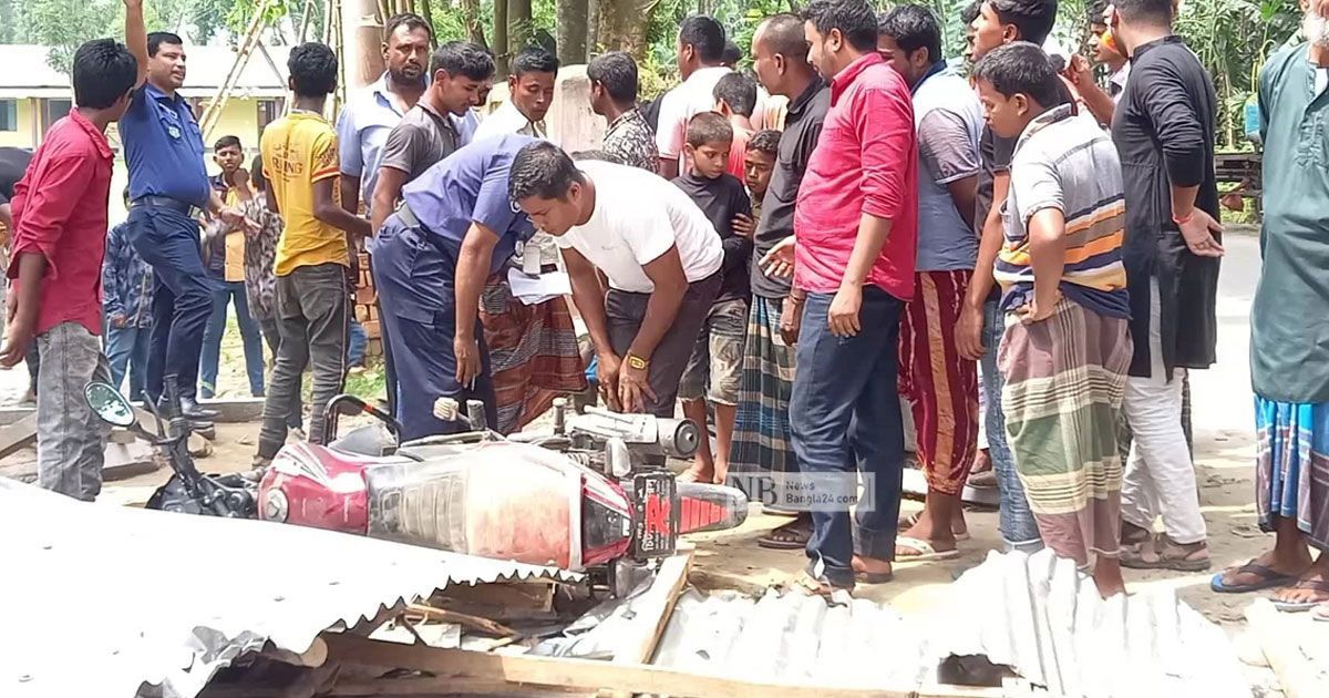 স্কুলে হামলার অভিযোগে মামলা