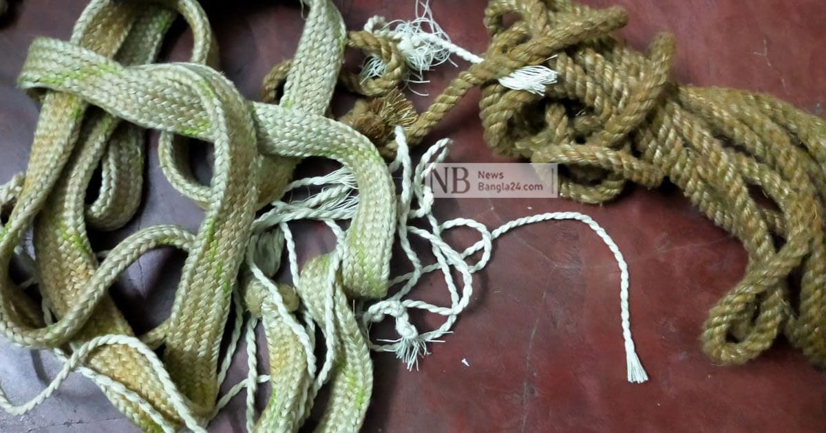 অস্ত্রের-মুখে-কাবিনে-সই-নেয়ার-অভিযোগ