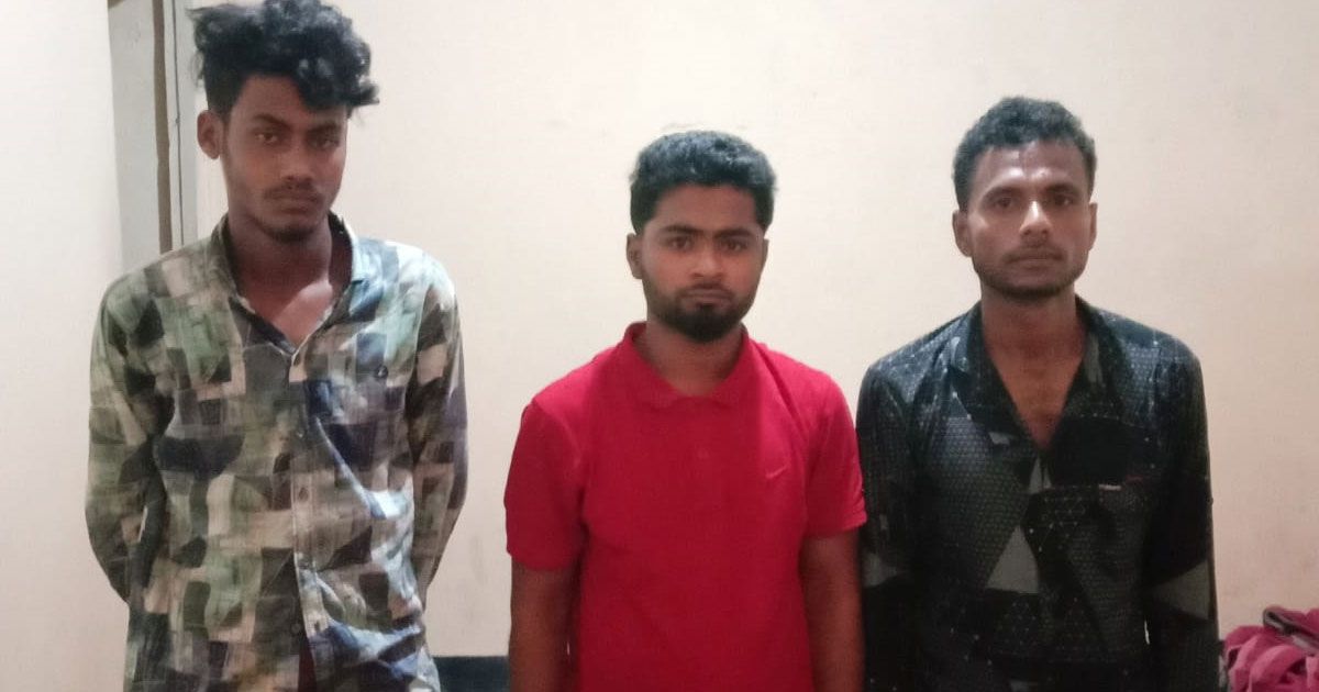 বান্ধবীসহ কলেজছাত্রকে ‘আটকে রেখে চাঁদা দাবি’