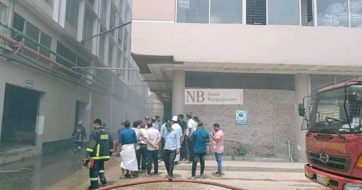 কালিয়াকৈরে কারখানায় আগুন, নিয়ন্ত্রণে ৫ ইউনিট