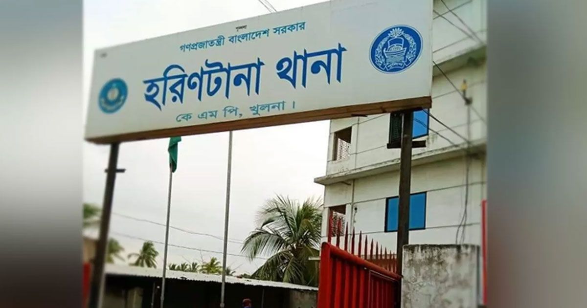 মেসে খুবি ছাত্রের ঝুলন্ত মরদেহ 