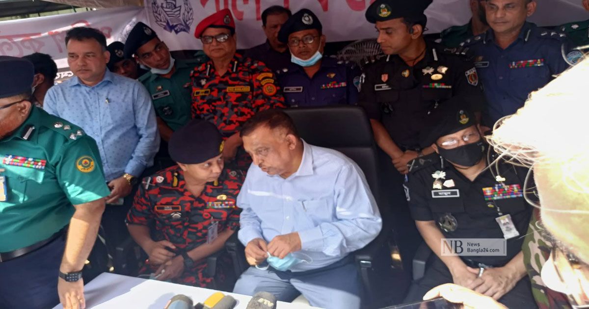 ডিপোর আগুনে কারও দায় থাকলে ব্যবস্থা: স্বরাষ্ট্রমন্ত্রী
