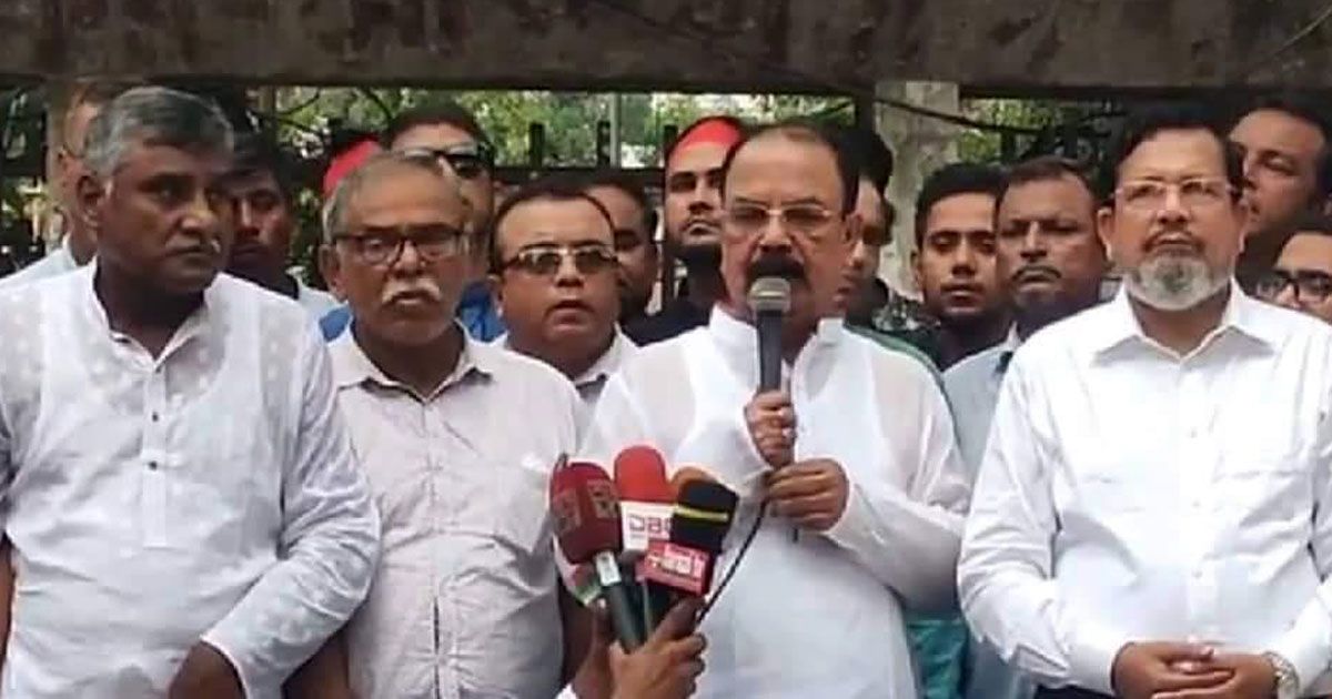 পদ্মা সেতু জীবনের নিরাপত্তা দেয় না: গয়েশ্বর