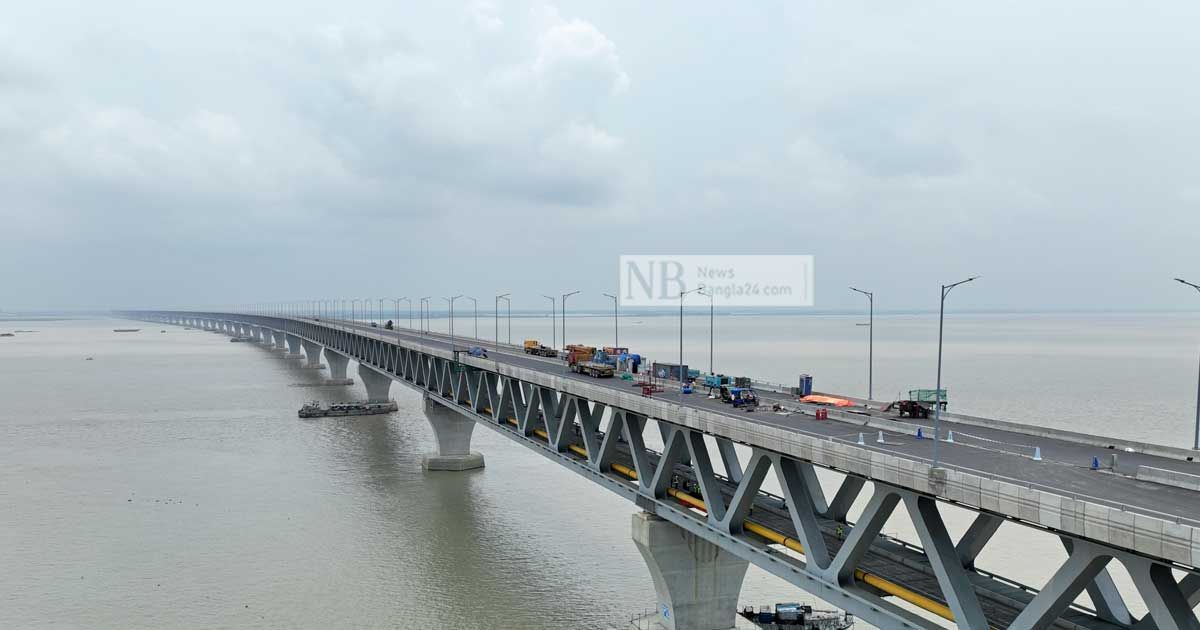 স্বপ্নের-সেতুমুখী-বাসে-৩০০-কোটির-বিনিয়োগ