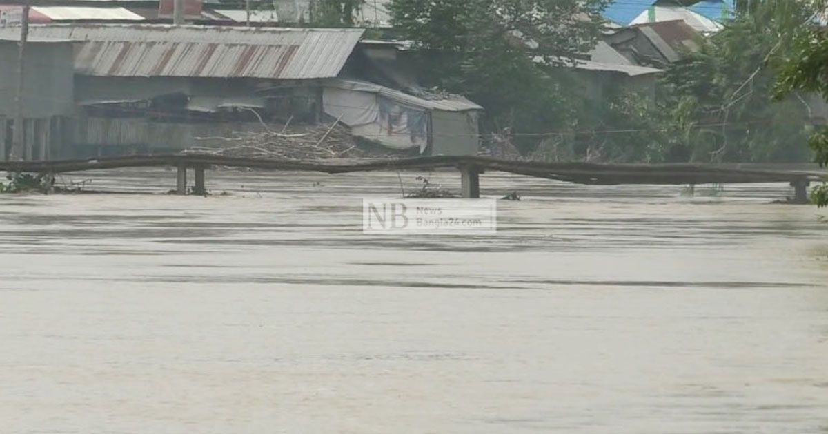 বাড়ছে নদ-নদীর পানি, উত্তরে বন্যার অবনতি