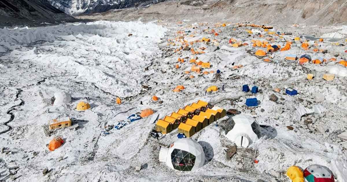 বৈশ্বিক উষ্ণতা: হিমালয়ের বেস ক্যাম্প সরাবে নেপাল 