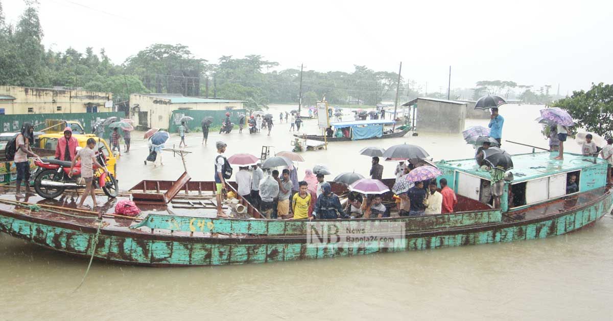 ১০ কিলোমিটারে নৌকা ভাড়া ‘৫০ হাজার’ টাকা