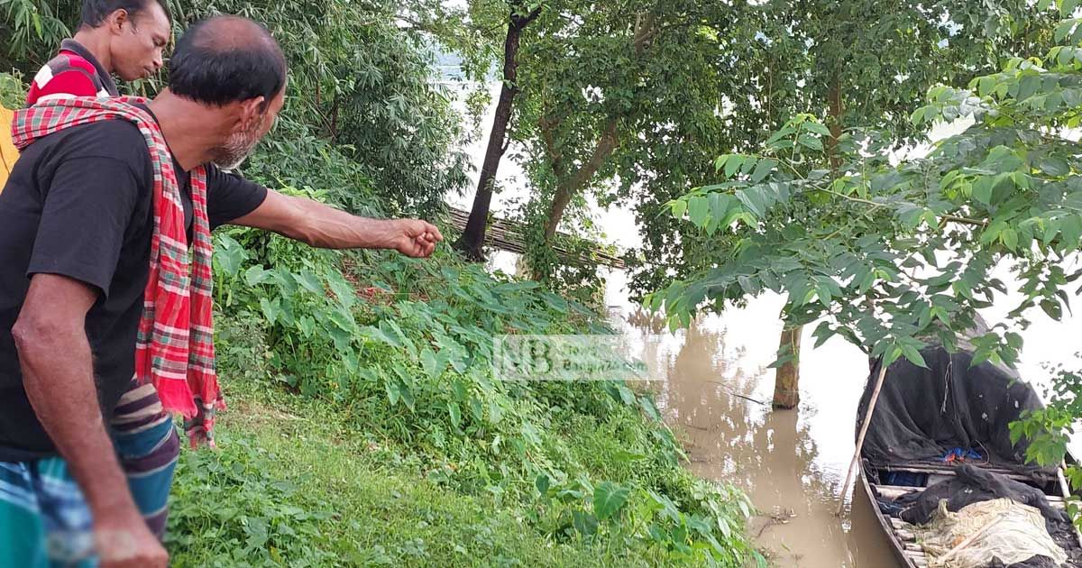 দুই-মেয়েকে-নিয়ে-ঝাঁপ-দেন-মা