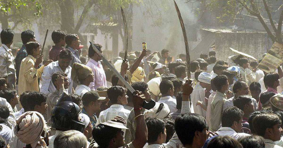 ভারতে পাঠ্যবই থেকে মোগল ইতিহাস-গুজরাট দাঙ্গা উধাও