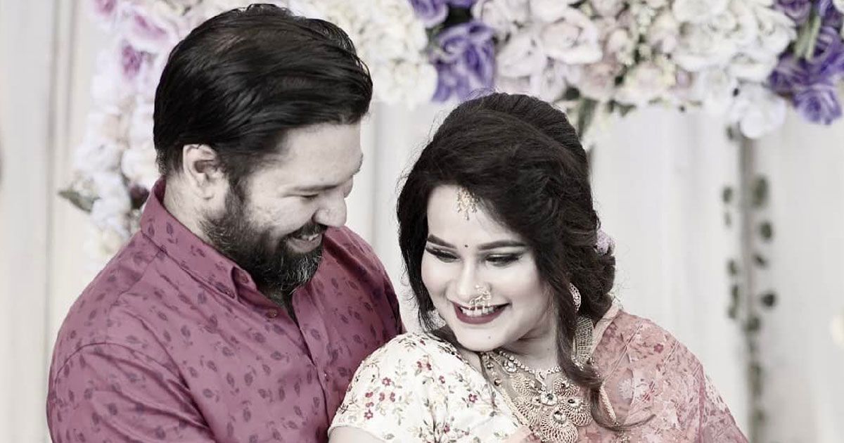 কন্যাসন্তানের-মা-হলেন-পুতুল