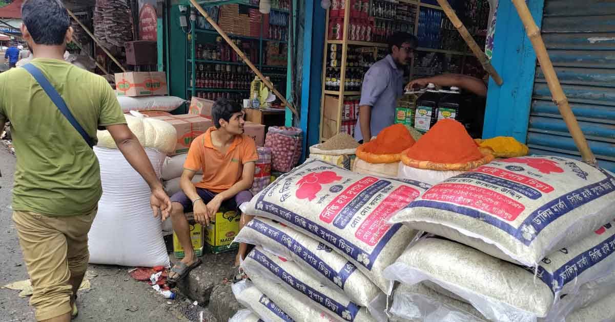 বন্যায়-সিলেটে-চিড়া-মুড়ির-দাম-বেড়ে-দ্বিগুণ