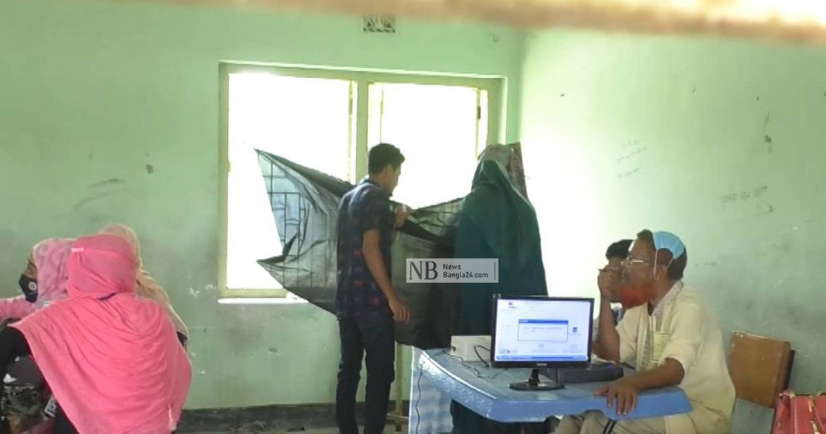 ইসির সাফল্য হাতিয়ার ভোটে ম্লান?