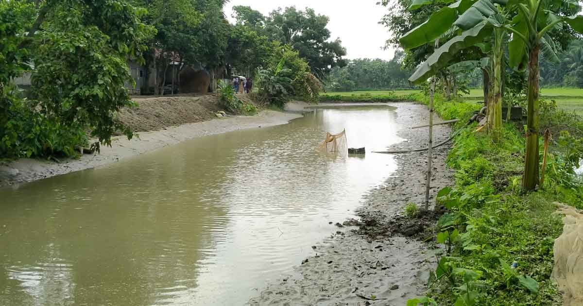 মাছ-ধরতে-গিয়ে-বিদ্যুৎস্পৃষ্টে-কৃষকের-মৃত্যু