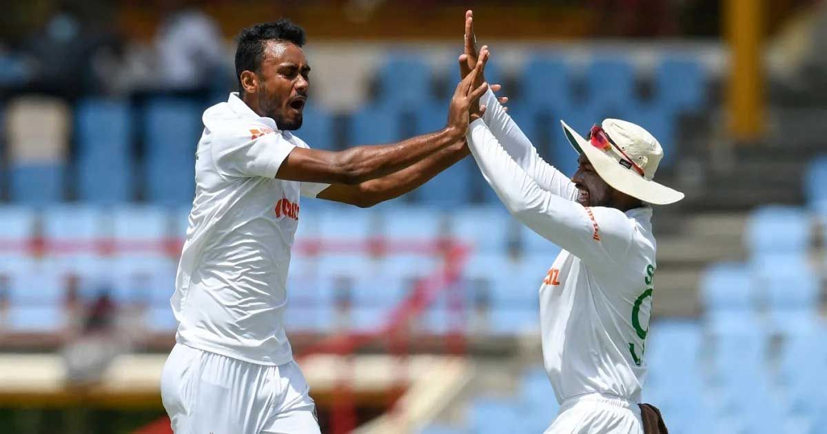 প্রথম সেশনে ৪ উইকেট তুলে নিল বাংলাদেশ