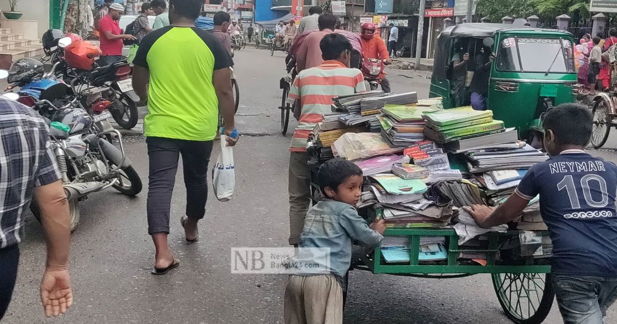 বানের জলে নষ্ট ‘কোটি টাকার’ বই