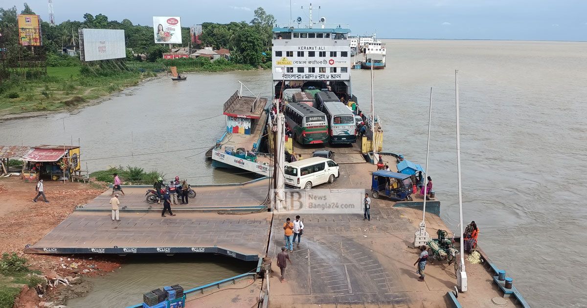 ঈদযাত্রায় প্রস্তুত পাটুরিয়া ও আরিচা ঘাট