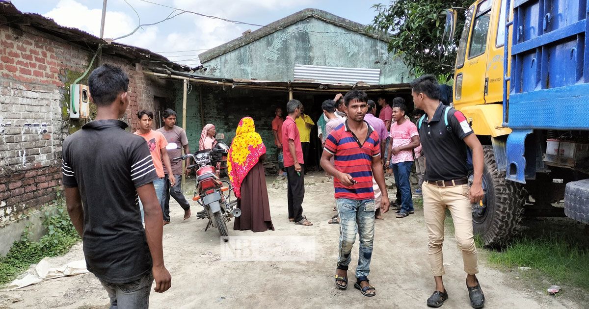 টোল কম দেয়ায় নসিমনচালককে ‘মারধর’