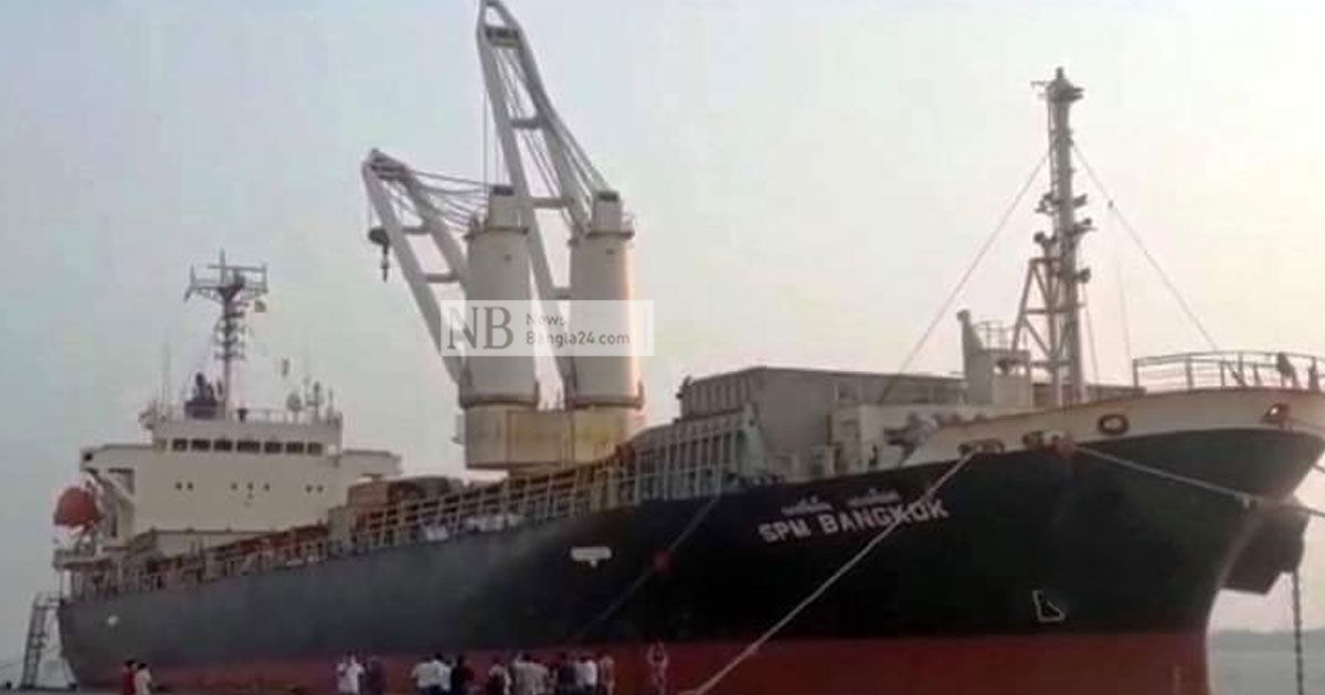 মোংলায় মেট্রোরেলের দশম চালান খালাস