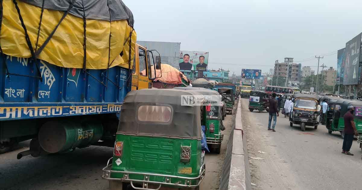 পরিবহনে বেশি ভাড়া, ব্যবস্থা নিতে প্রমাণ চায় প্রশাসন